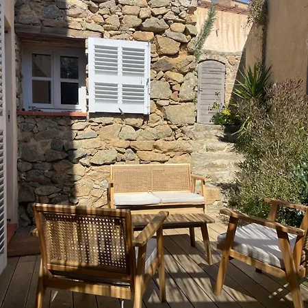 Maison De Village En Balagne Avec Vue Et Exterieur Апартаменты *